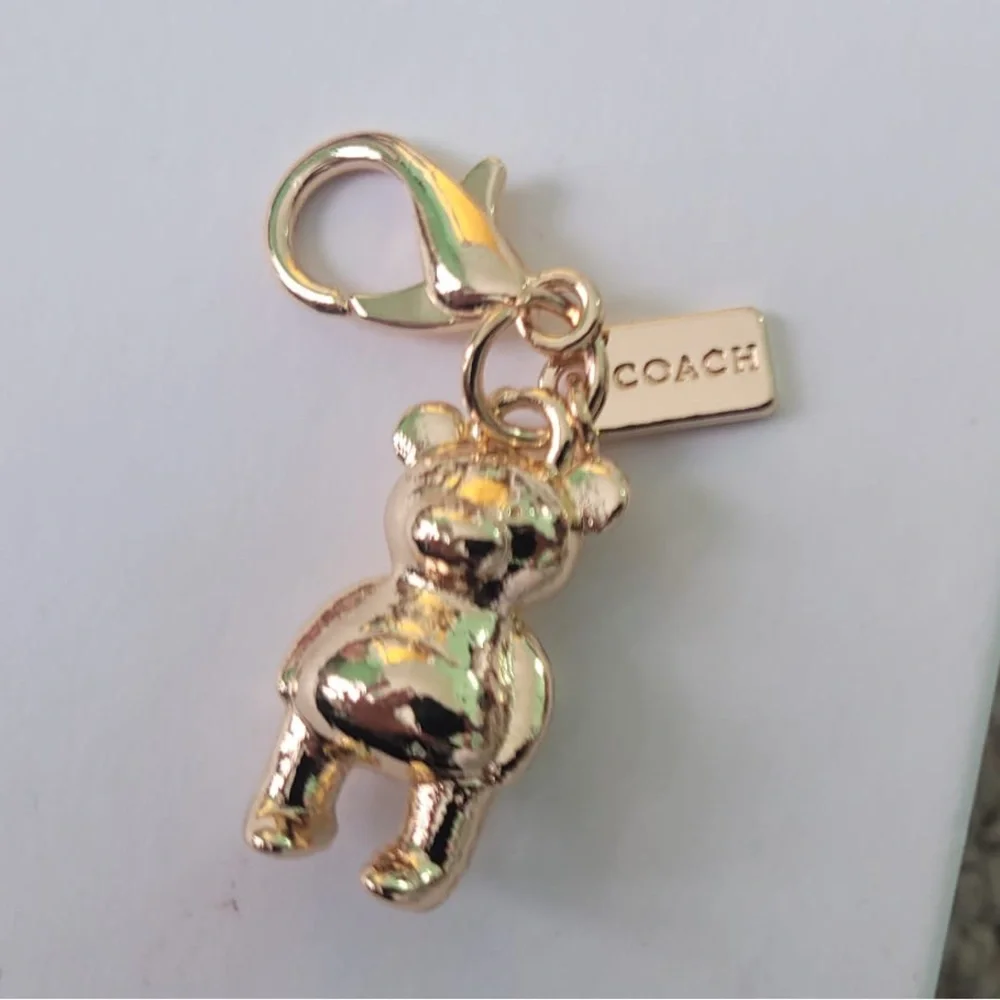 Coach bear keycharm